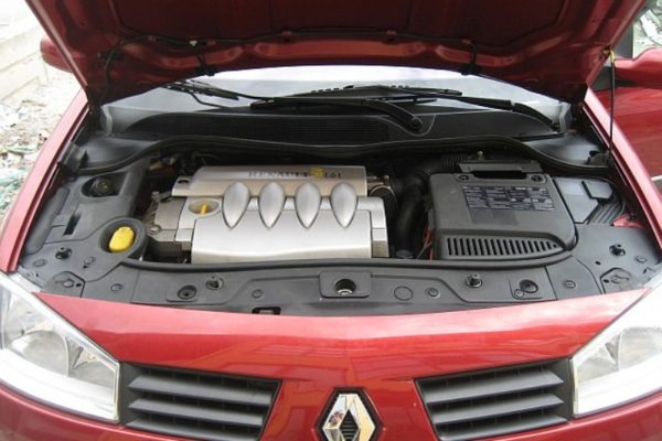 Renault Megane LPG montaj uygulaması