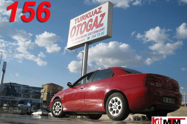 Alfa Romeo 156